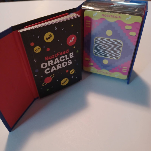 Buzz Feed Oracle Cards Deck and Guide Book New in Sealed Package - Picture 2 of 5